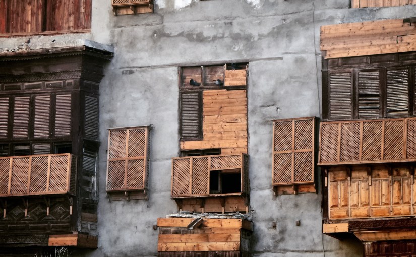 من على كوبري&nbsp;المربّع